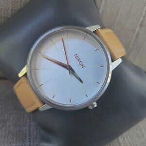 Nixon Women Wristwatch THE KENSINTON Analog Quartz Watch Leather Strap